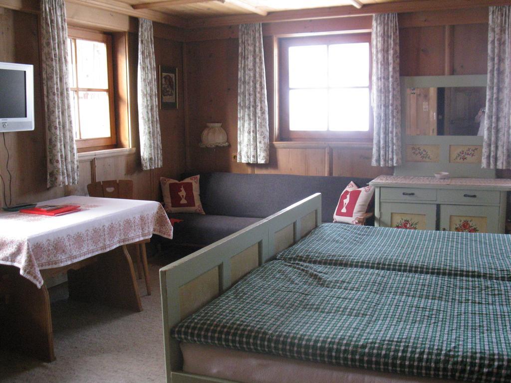 Malernhof Bed & Breakfast Kitzbuhel Ngoại thất bức ảnh